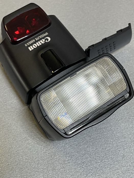Canon speedlite 430ex ii чудовий стан