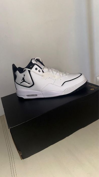 Jordan courtside 23