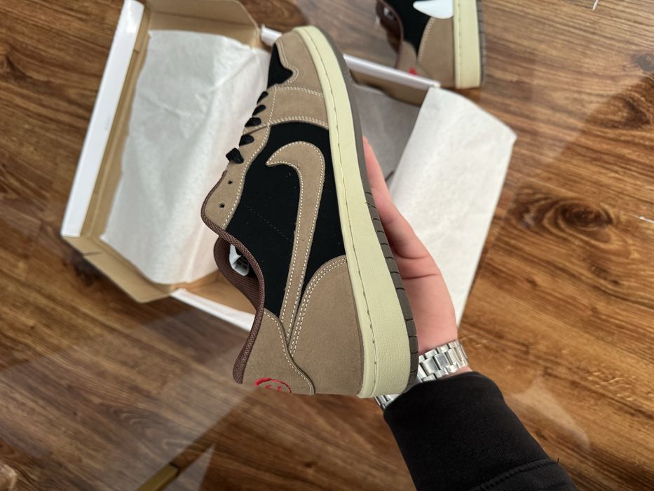 Nike Travis Scott 44 Розмір