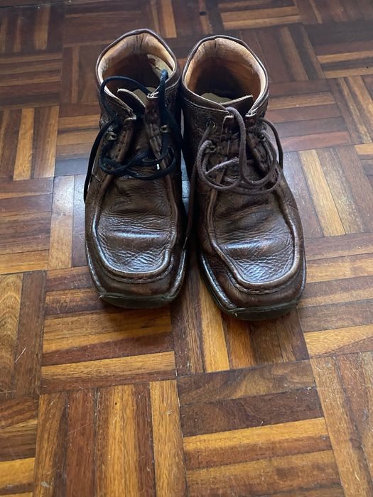 Botas castanhas de homem – Estilo vintage