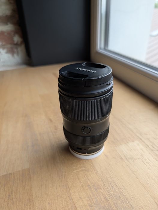 sony tamron 28 75 - купити фототехніку, відеотехніку - Ціна на OLX.ua