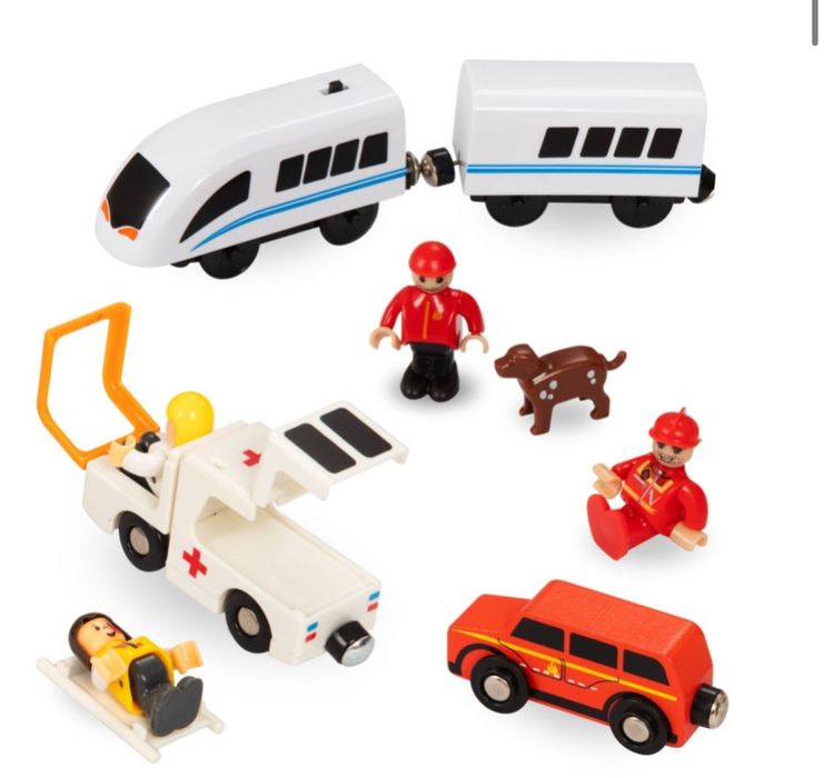 Drewniana kolejka Straż Pożarna, tory, auta, mosty, szlaban