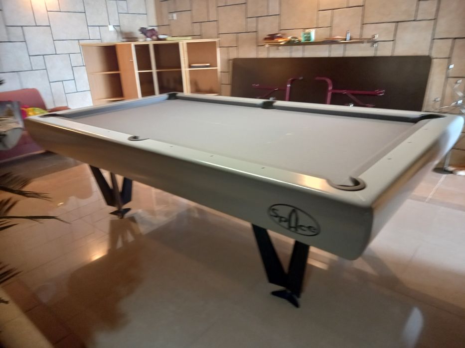 Space 2 mesa de pool