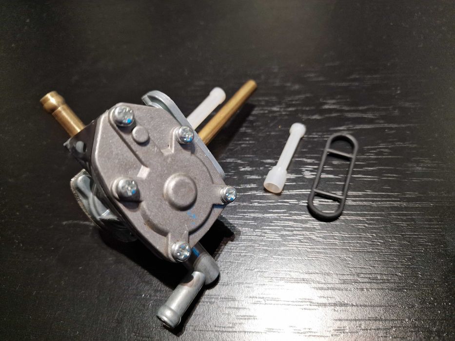 Torneira de gasolina Suzuki DRZ 400 LTZ400 Ozark