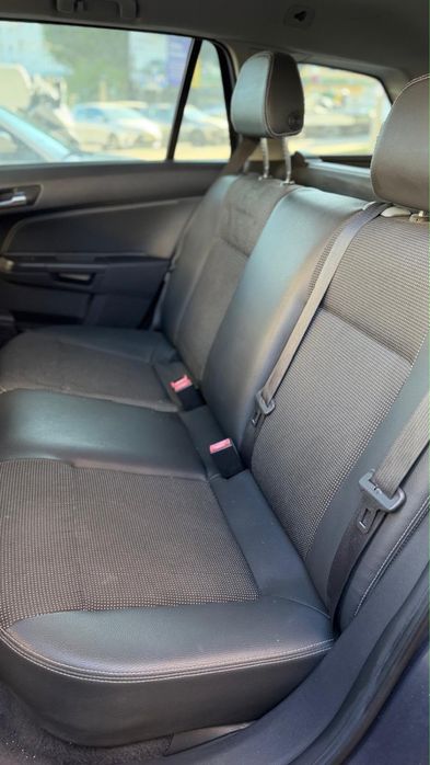 Opel Astra H Caravan 1.7 CDTI Cosmo 110cv – 2010