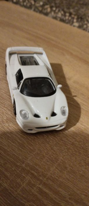 Ferrari F 50 Shell Burago - biały