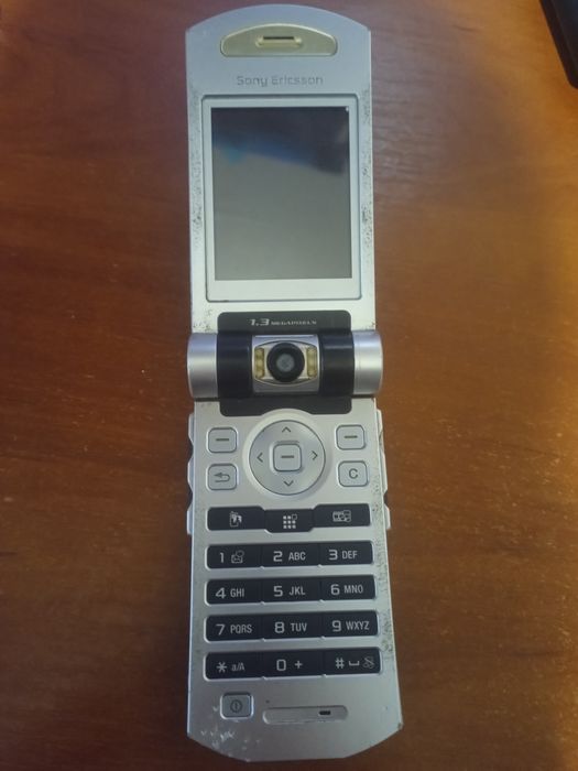 Sony Ericsson V800