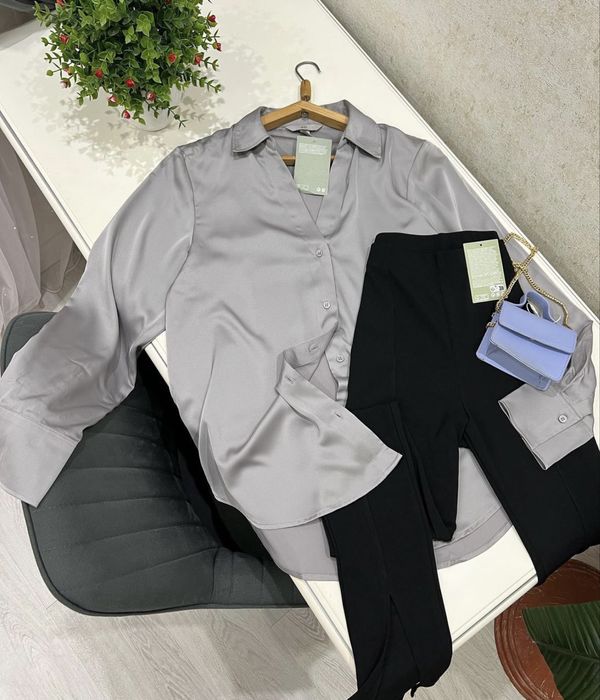 Блуза H&М у відмінному стані