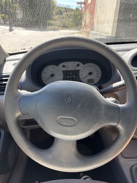 Renault Clio a GPL foto 3