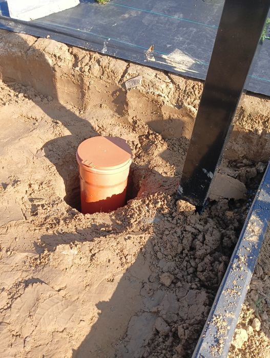 Lodówka ogrodowa do ziemi pcv 1 5 puszek 0,5l lub 12 sztuk butelkowych