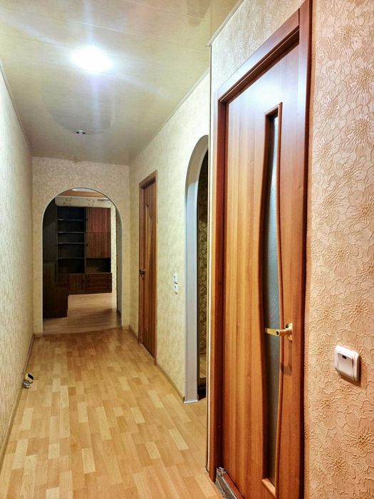 Продаж: ТЕПЛА, ВЕЛИКА, ГАРНА 2-кімн. квартира на ж/м Тополя-1