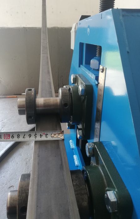 Gietarka walcarka elektryczna z silnikiem do profili płaskownik