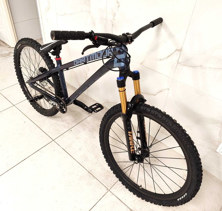 Rower dirt dartmoor two6player 2024 long powietrzny amortyator dh fr