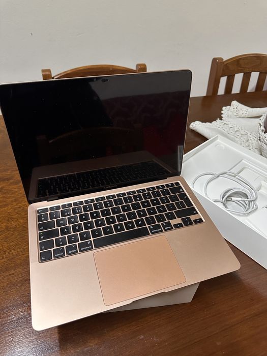 Macbook air 13’ 2020