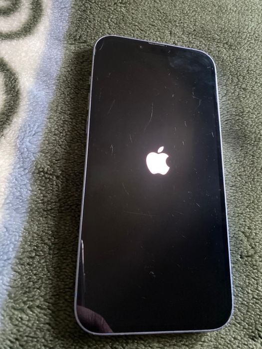 Айфон 14 + продам