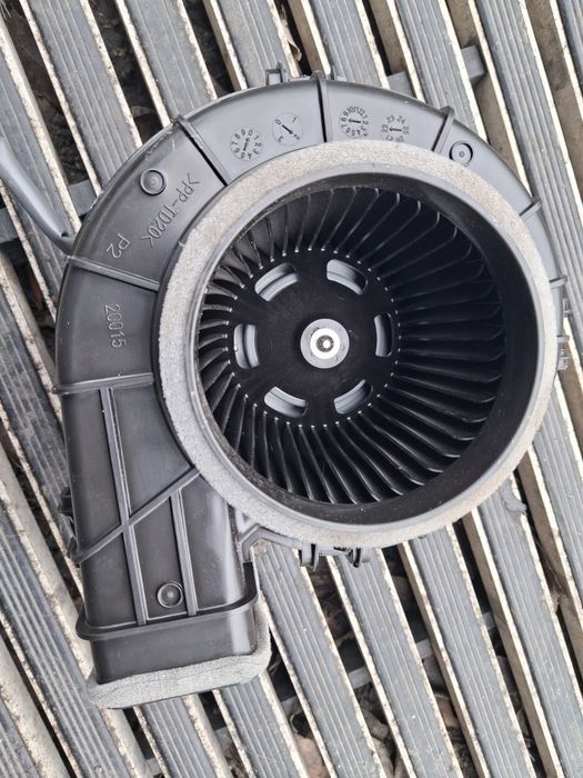 Інвентор G9270-42060, стан дуже добрий, є в наявності і охолодження