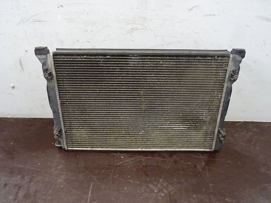 AUDI A4 B6 SEDAN 00-06 1.9 TDI AWX CHŁODNICA WODY