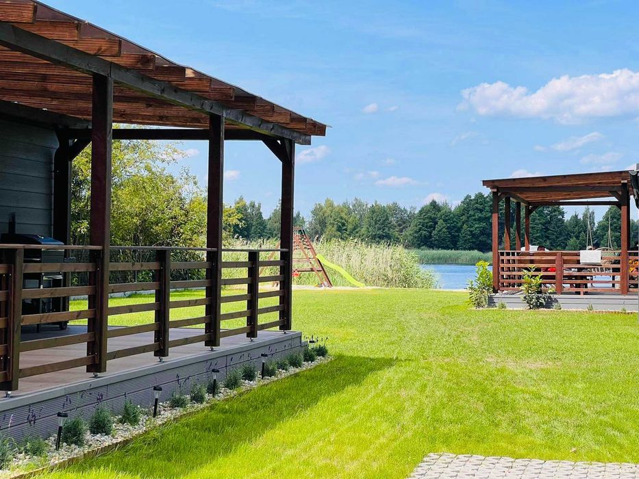 Lawendowe domki nad jeziorem Roś, Mazury, Pilchy, Balia z hydromasażem