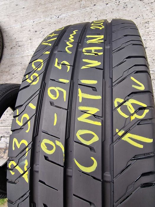 235/60/17 C , Continental ContiVanC 200, jak nowe 9mm, 18r. Super para