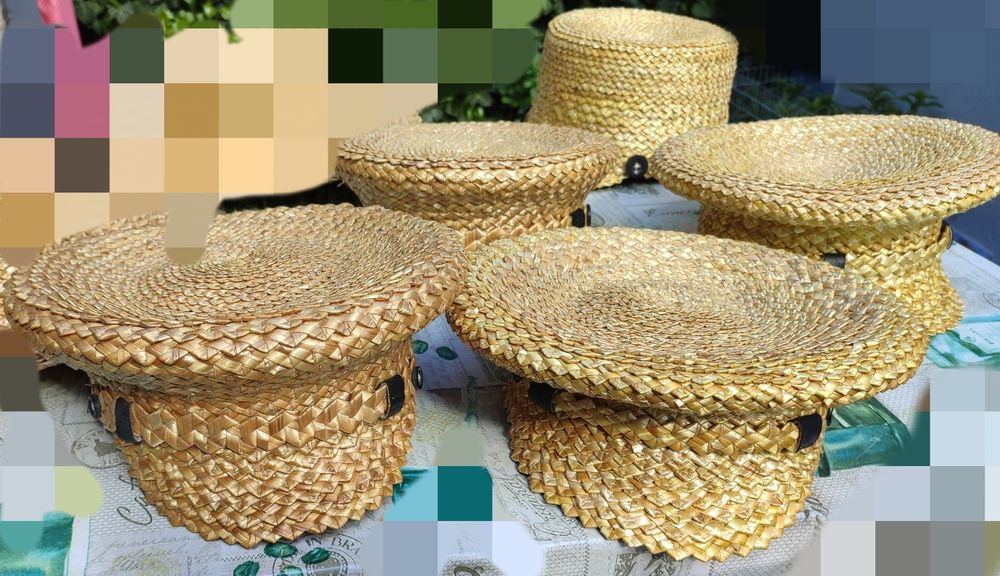 Солом'яні капелюхи