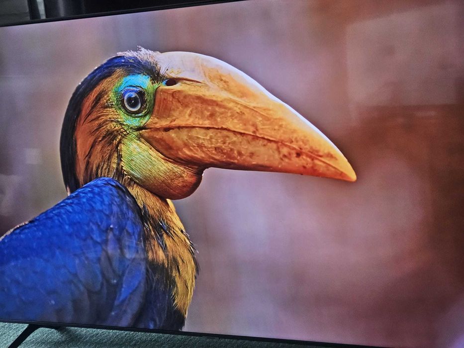 Samsung  telewizor 75" smart tv YouTube Netflix dvbt2 hevc