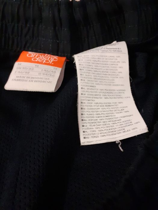 Calções nike tm 40/42 excelente estado