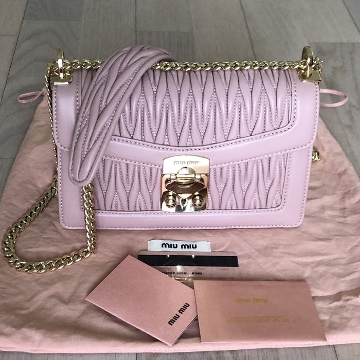 Сумка Prada Miu Miu Confidential