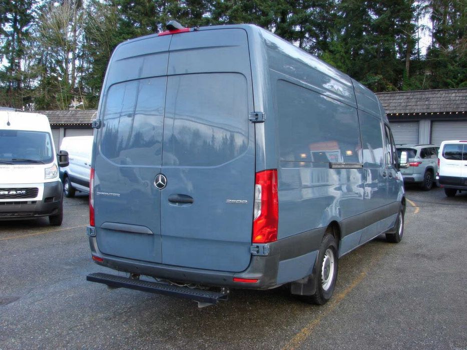 Mercedes-Benz Sprinter      2019