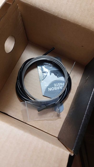 Espigão de selim telescópico DT Swiss D232 ONE 30.9mm Carbon