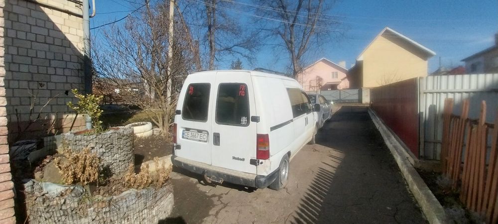 Пежо експерт 1.9 тд на запчастини або відновлення