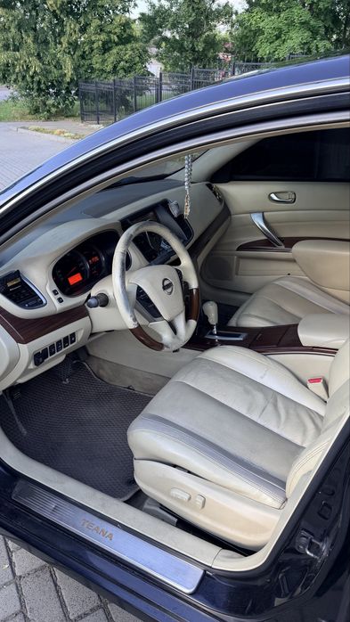Продам NISSAN TEANA J32 3.5