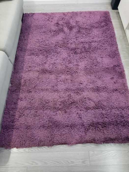 Tapete decorativo lilás