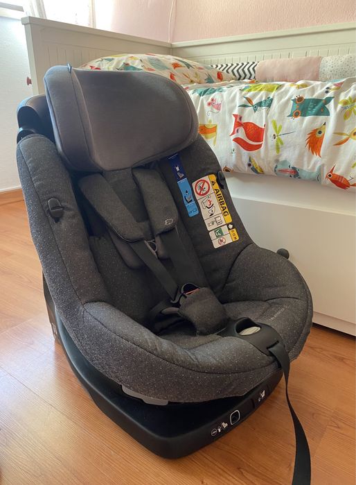 Cadeira Auto i-Size AxissFix Plus Bebeconfort