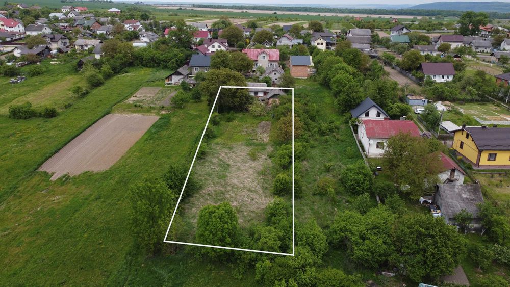 Продаж ділянка 17с. Будинок46м. Газ. Світло. Угринів. Незалежності 282