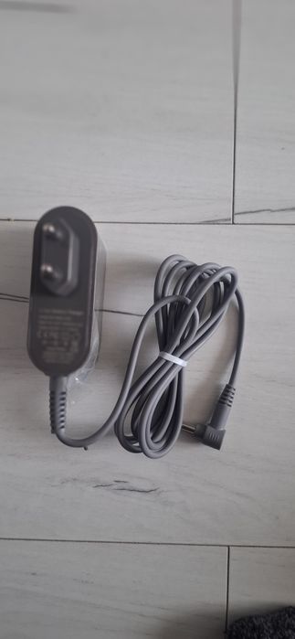 Ładowarka Dyson NOWA