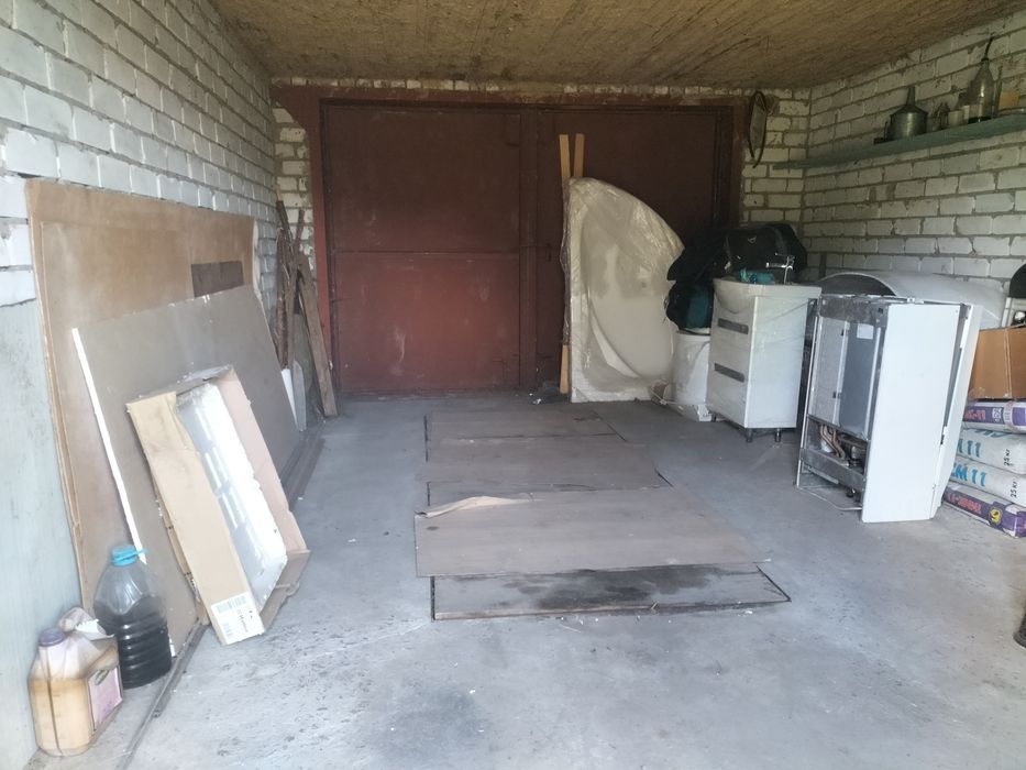 Продаж будинку в Крюкові