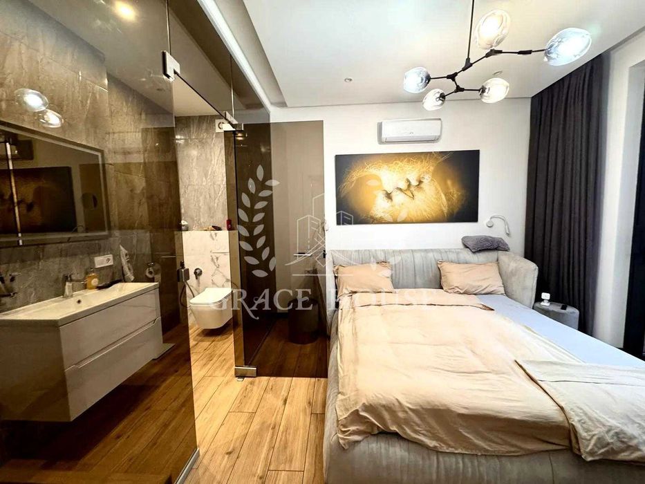 Аренда сучасного будинку в с.Старі Безрадичі новообухівського напряму