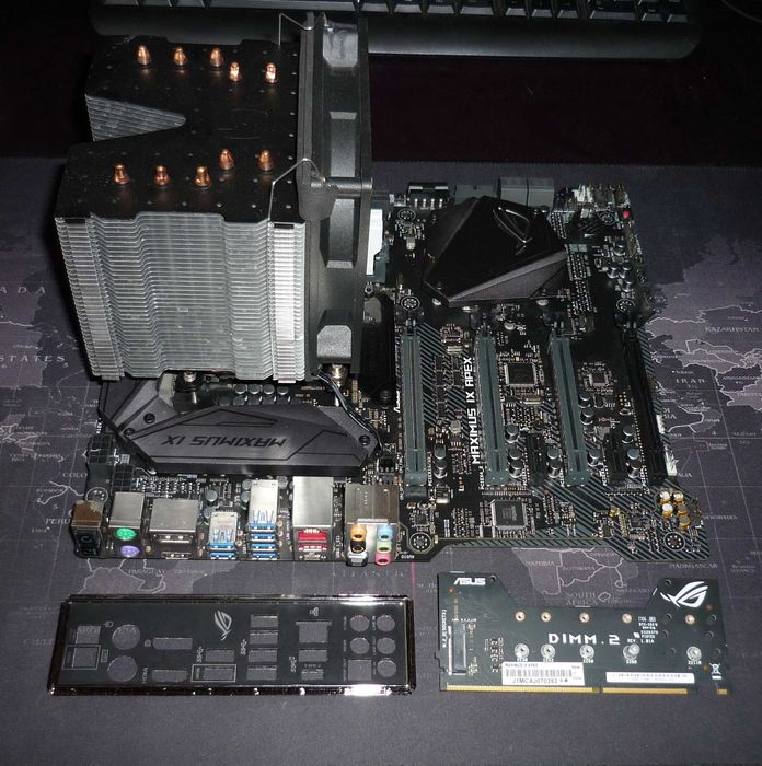 комплект i9 9980HK ( 9900K )8/16 ASUS Maximus IX Apex 16Gb DDR4 кулер