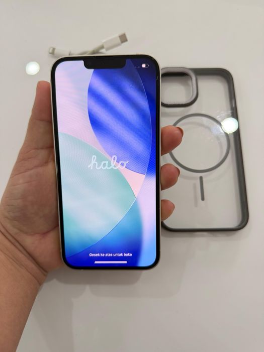 Iphone 13 Branco Perola