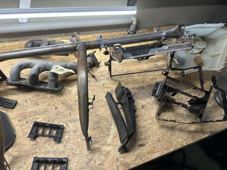 E39 530i 99% czesci wnetrza i napedu