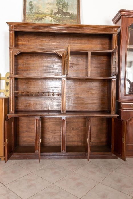 Louceiro/Cristaleira em Madeira de Mogno Novo