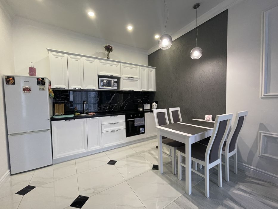 Квартира подобово, погодинно 2 кв у центрі міста Мост сіті