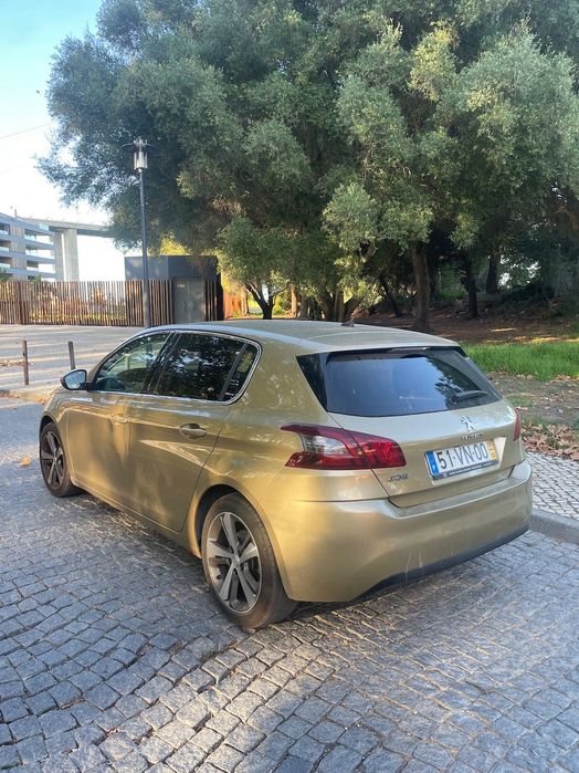 Peugeot 308 allure 1.5hdi 2018 73000km — photo 3