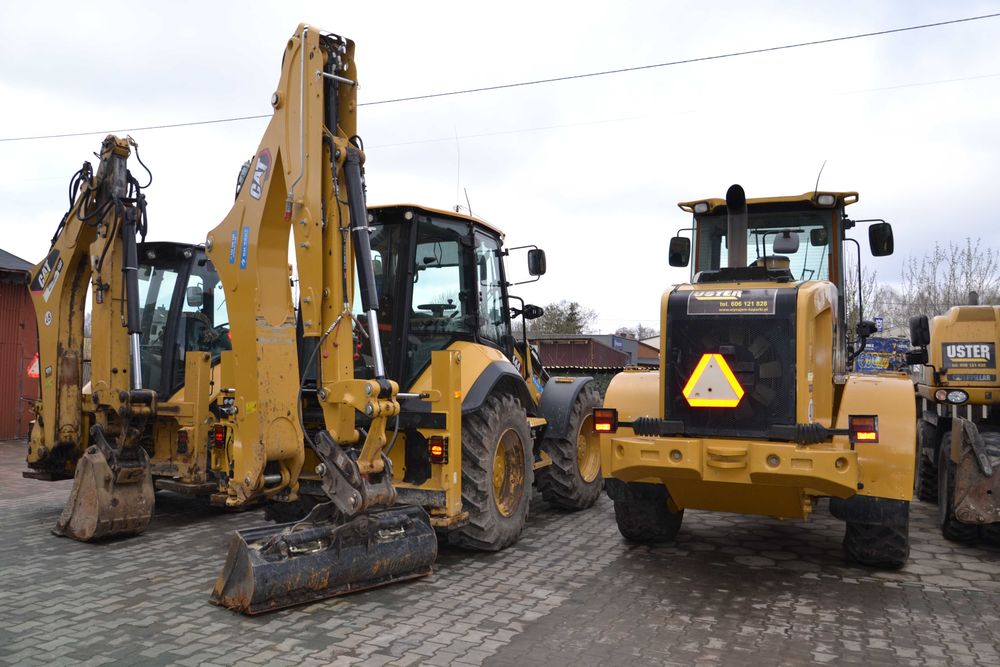 Usługi koparko-ładowarką, ładowarką, koparką