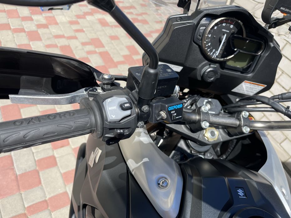 Продам мотоцикл DL1000