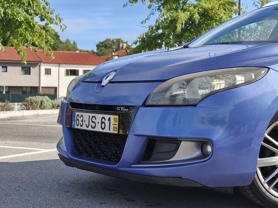 Renault Mégane Sport Tourer GT Line — photo 2