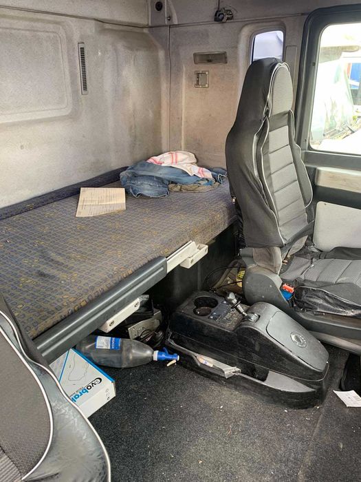 Продам самосвальный полуприцеп Van Hool 45 т с тягачом MAN 19.403