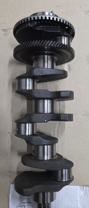 Колінвал колінчастий вал Джип Черокі KJ Крайслер Voyager 2.5 2.8 CRD