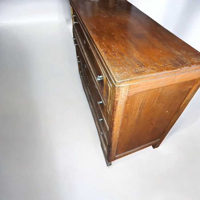 Cómoda antiga 4 gavetas