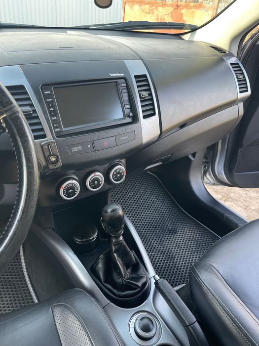 Citroen C-Crosser